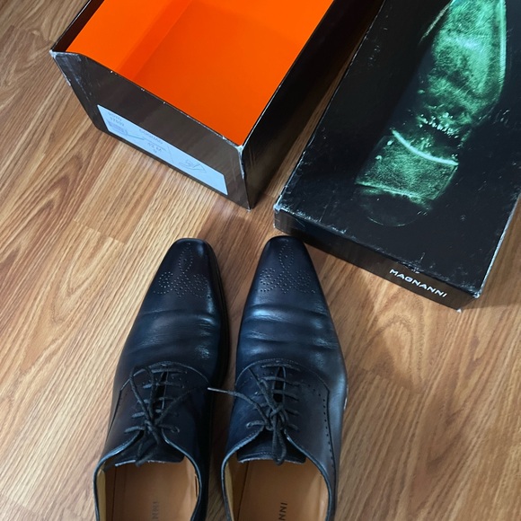 Magnanni Elegant dark navy Leather Oxfords - Picture 7 of 9